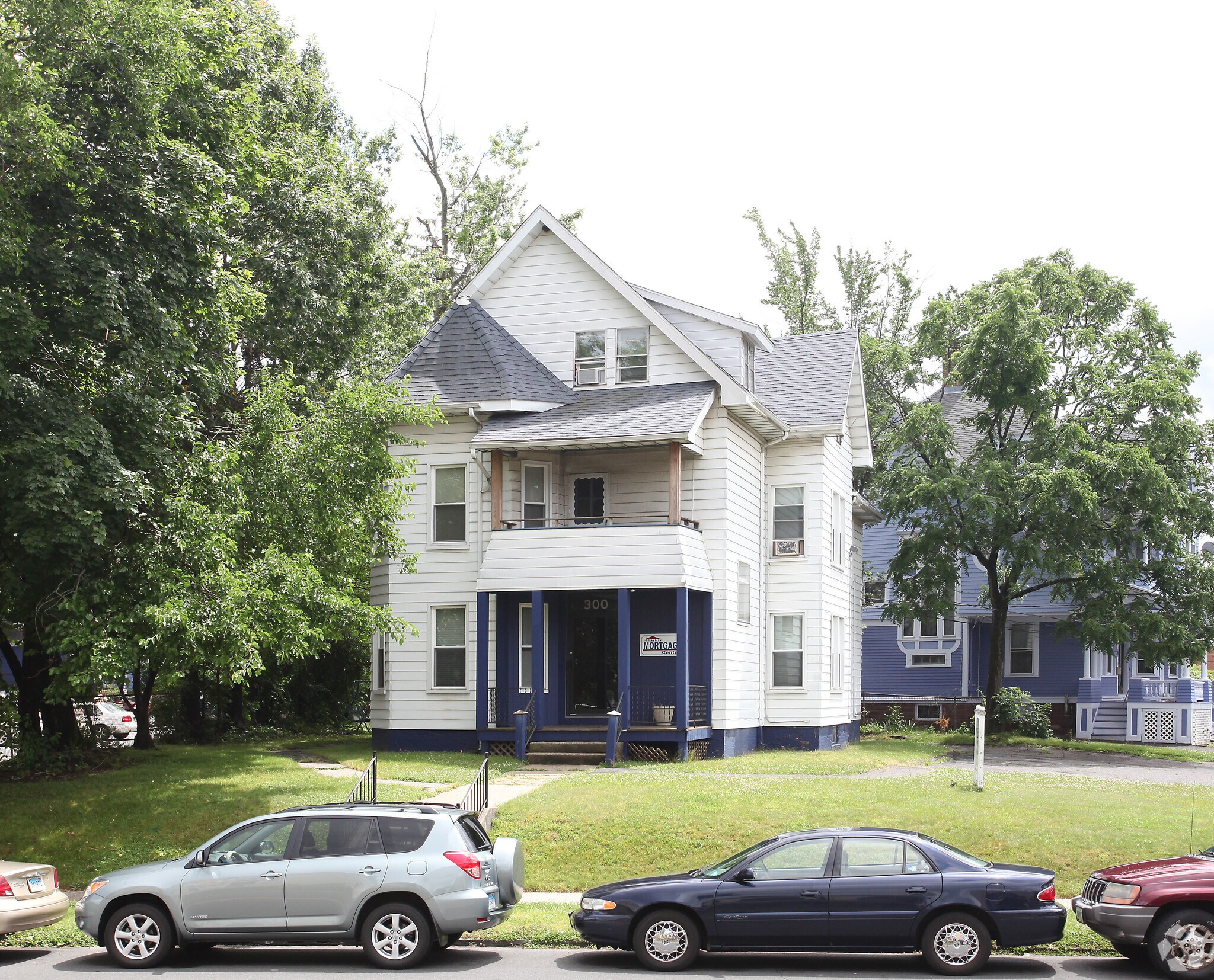 300 W Main St, New Britain, CT for sale Primary Photo- Image 1 of 28
