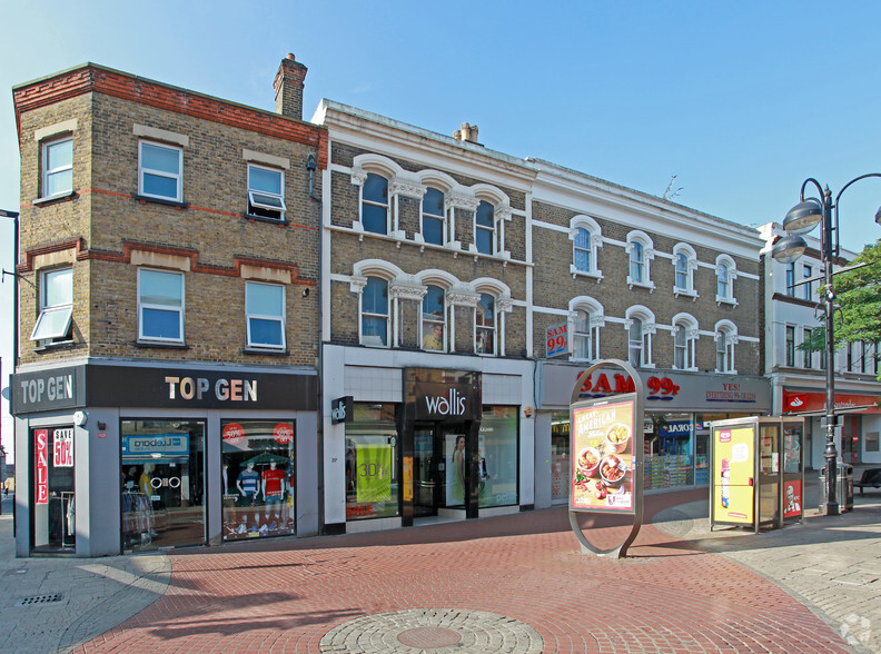 217 High St, Hounslow à vendre - Photo principale - Image 1 de 1