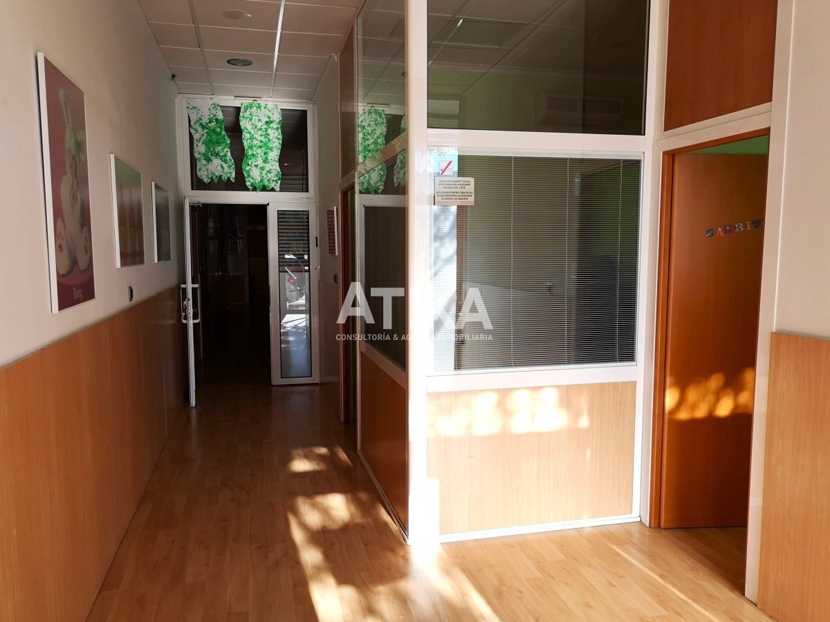 Retail in Ontinyent for sale Building Photo- Image 1 of 19