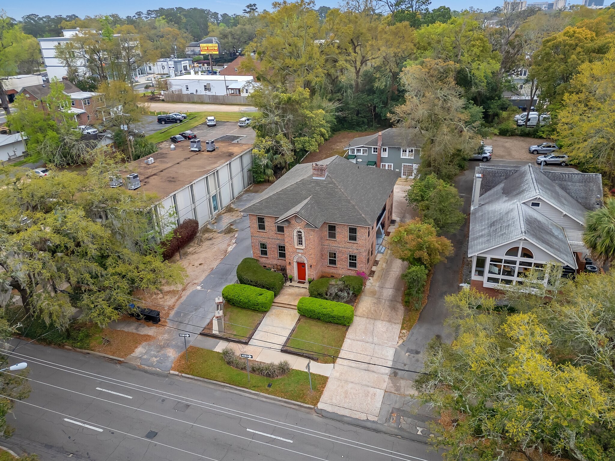 259 E 7th Ave, Tallahassee, FL à vendre Photo du bâtiment- Image 1 de 43