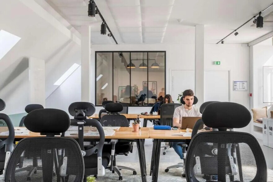 22 Bis Rue Des Taillandiers, Paris à louer - Photo intérieure - Image 3 de 7