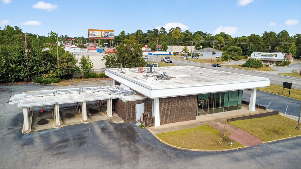 3625 Pio Nono Ave, Macon-Bibb, GA à vendre - Photo du bâtiment - Image 2 de 9