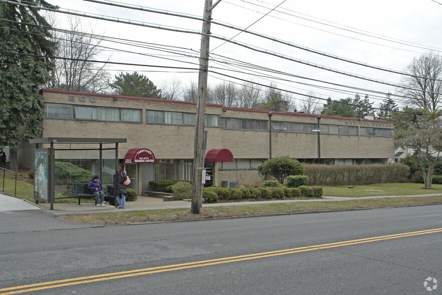 200 S Broadway, Tarrytown, NY for lease - Building Photo - Image 2 of 13