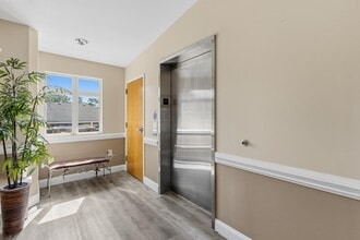2505 S 17th St, Wilmington, NC for lease Interior Photo- Image 2 of 10