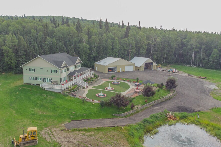 455 Division St, Fairbanks, AK à vendre - Photo du bâtiment - Image 3 de 98