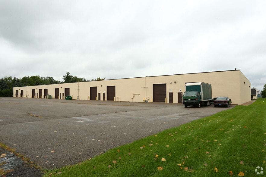 3101 S Gulley Rd, Dearborn, MI for lease - Building Photo - Image 3 of 5