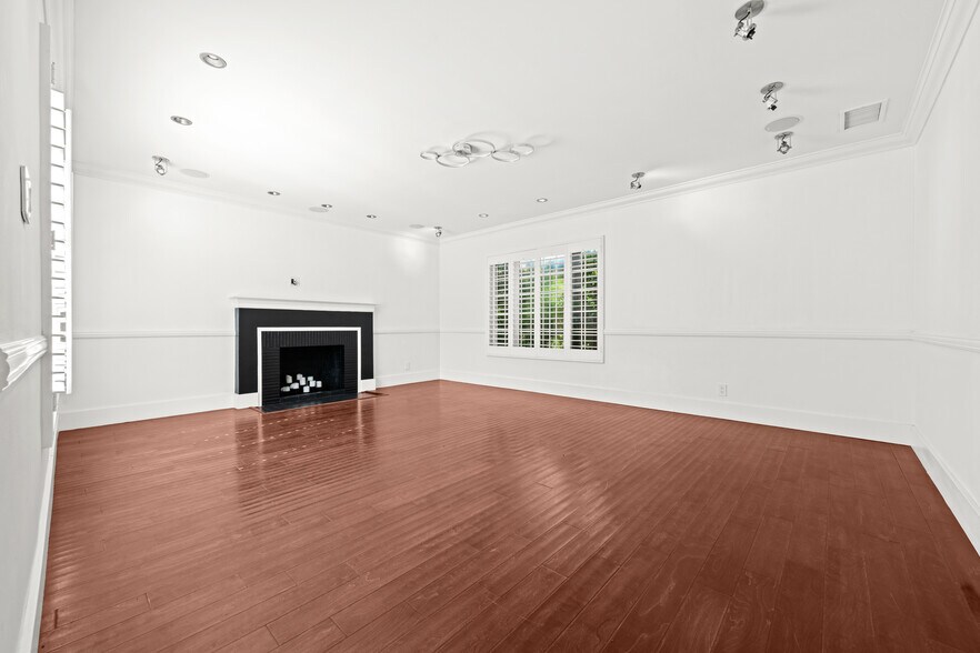 803 S Sycamore Ave, Los Angeles, CA à vendre - Photo du bâtiment - Image 3 de 31