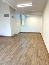 68487 E Palm Canyon Dr, Cathedral City, CA à louer Photo intérieure- Image 2 de 4