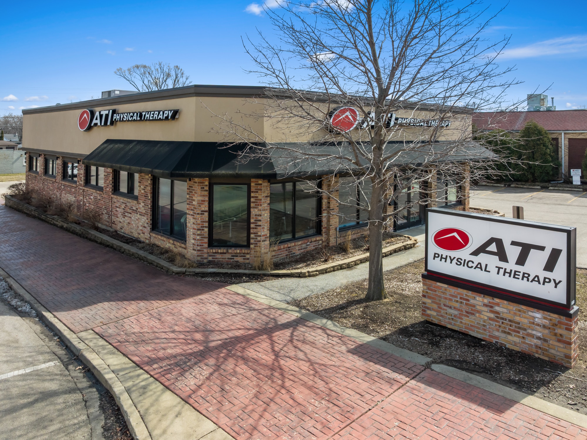 2701 Sheridan Rd, Zion, IL for sale Primary Photo- Image 1 of 6