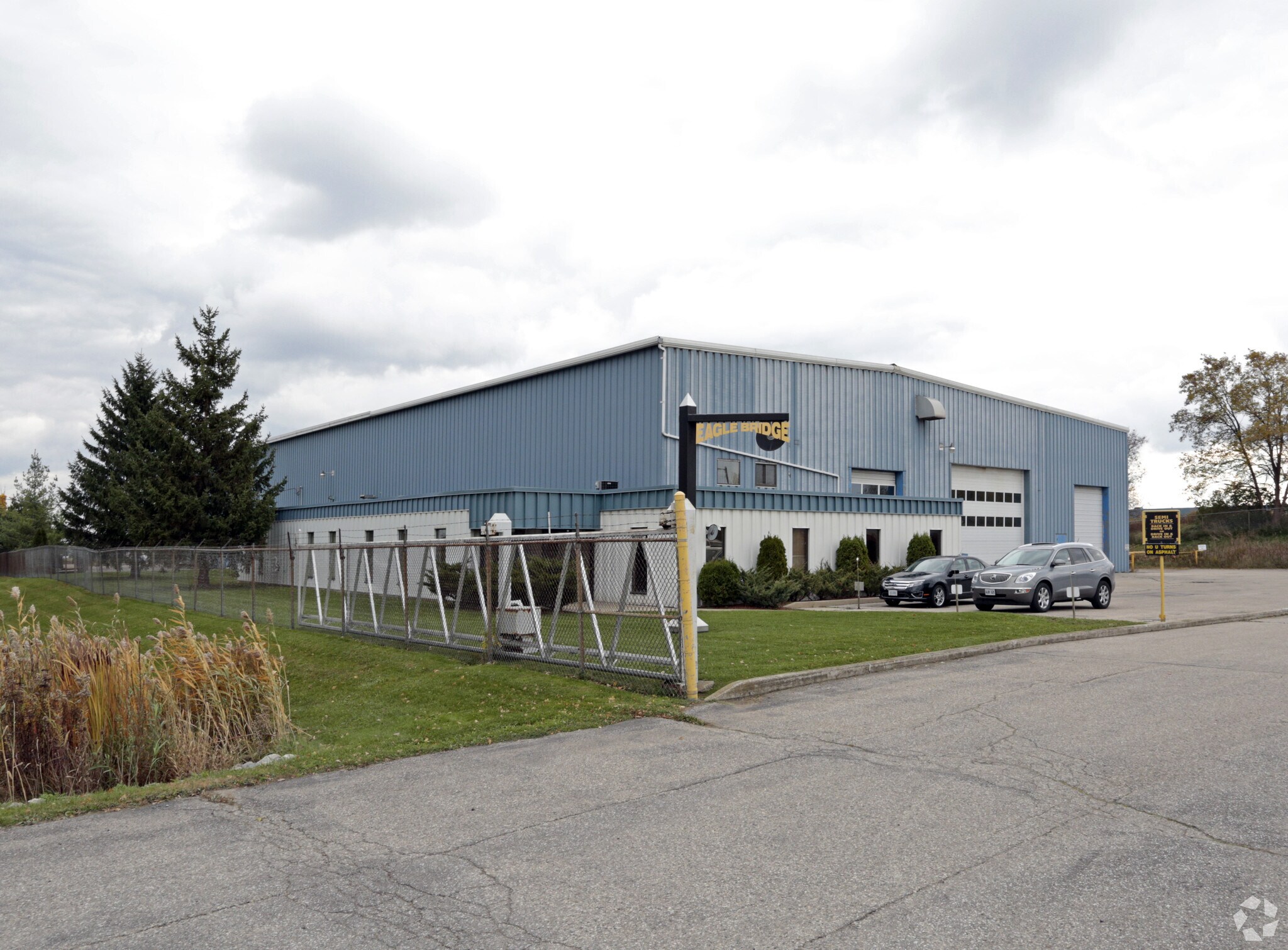 250 Shirley Ave, Kitchener, ON for sale Primary Photo- Image 1 of 1