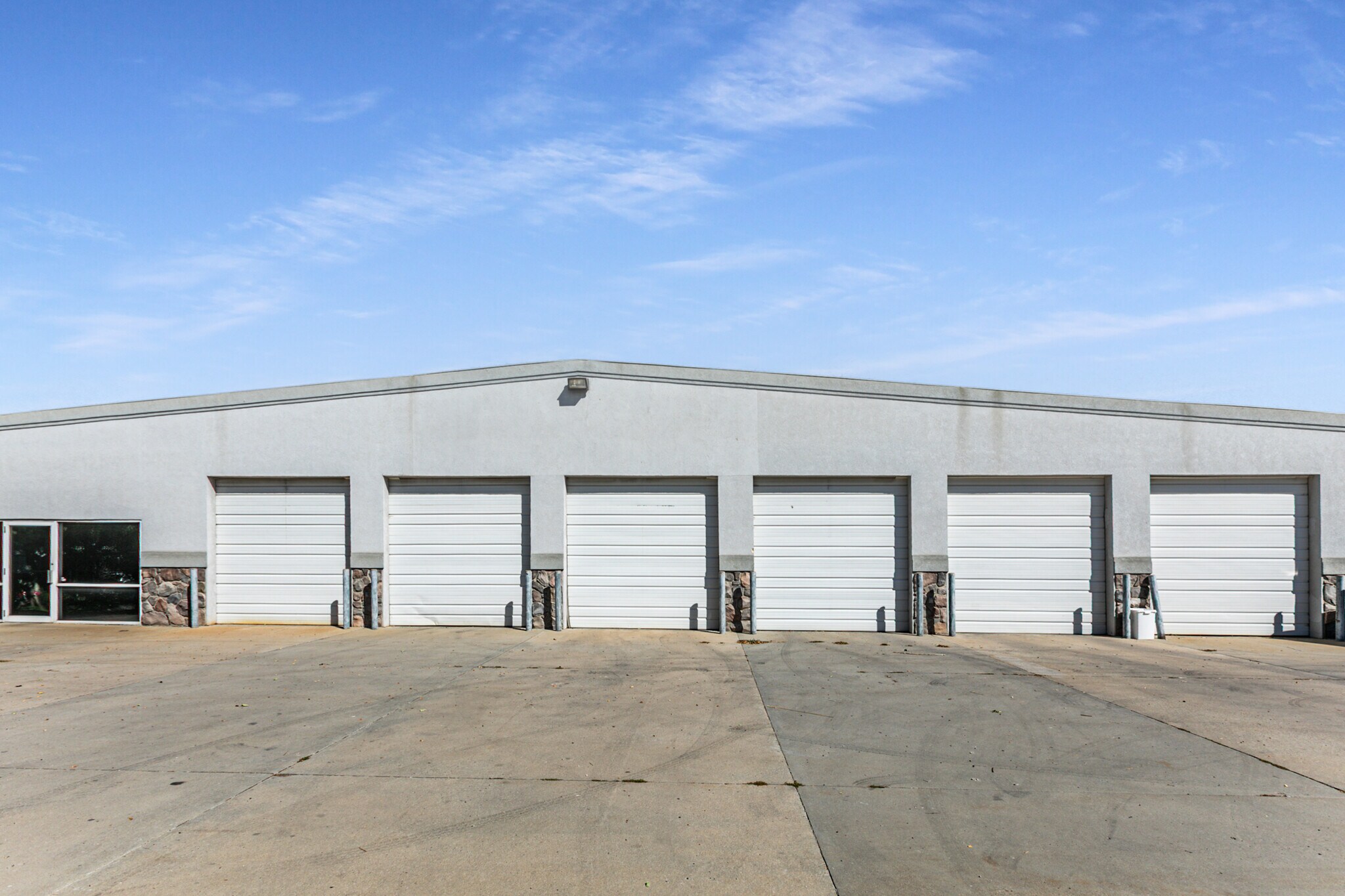 4116 W 5800 N, Mountain Green, UT for lease Building Photo- Image 1 of 32