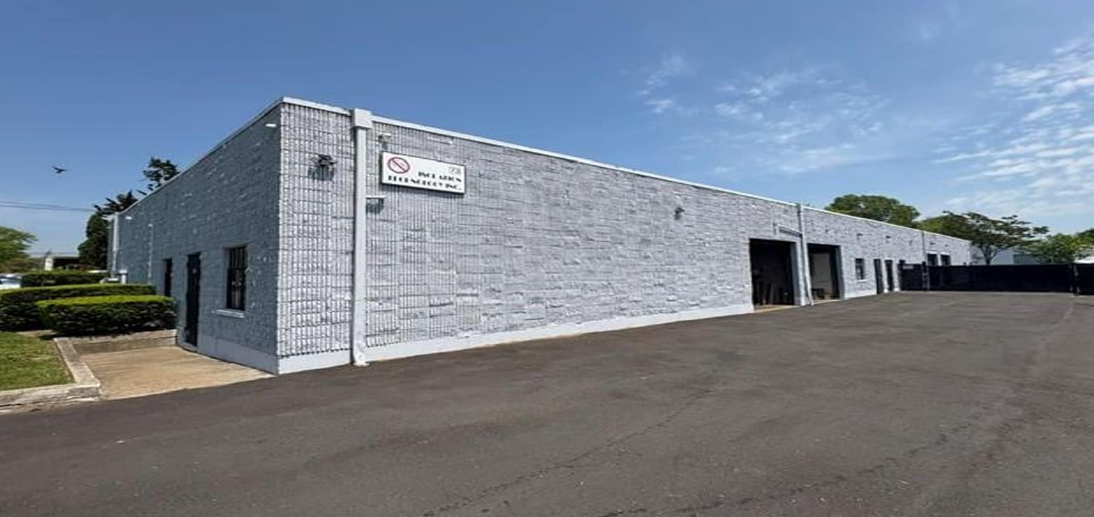 73 Nancy St, West Babylon, NY for lease Building Photo- Image 1 of 5