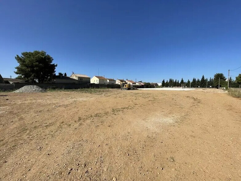 Industrial in Avignon for lease - Construction Photo - Image 2 of 5