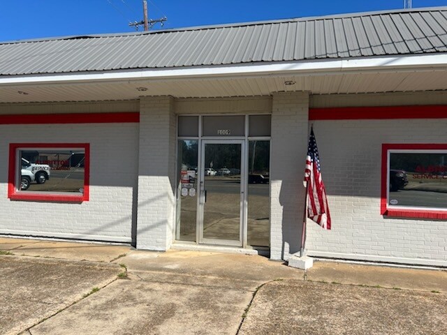 1009 E Georgia Ave, Ruston, LA for lease Building Photo- Image 1 of 26