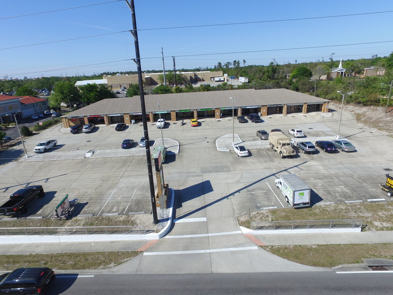 1209 Saxon Blvd, Orange City, FL for sale - Aerial - Image 1 of 1