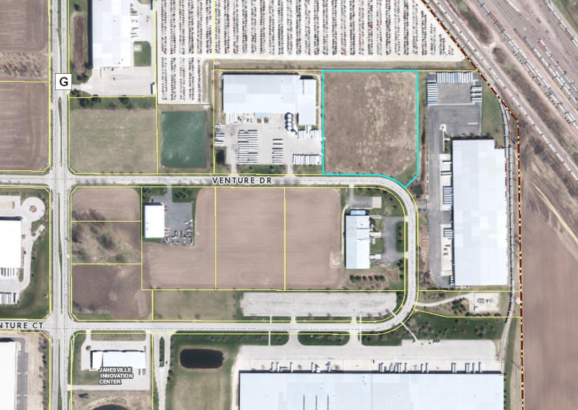 1401 W Venture, Janesville, WI à louer - Photo principale - Image 2 de 4