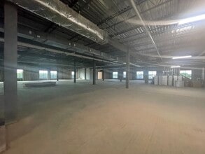 2826 Ross Clark Cir, Dothan, AL à louer Photo intérieure- Image 1 de 3