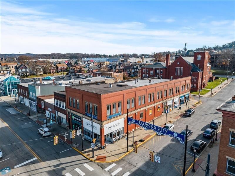 433-435 Lawrence Ave, Ellwood City, PA for lease Primary Photo- Image 1 of 6