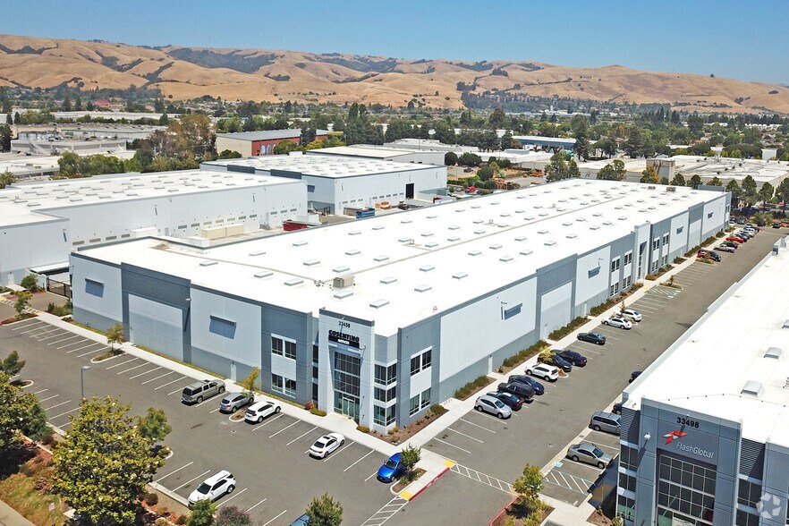 33458 Central Ave, Union City, CA for lease - Building Photo - Image 2 of 5