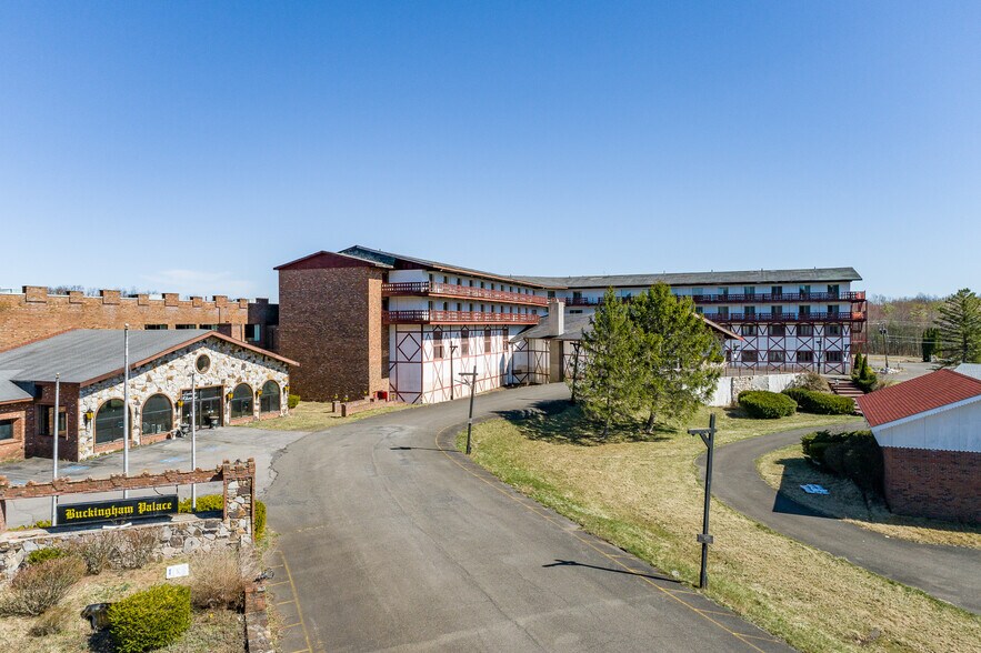 4858 Route 32, Catskill, NY à vendre - Photo du bâtiment - Image 2 de 48