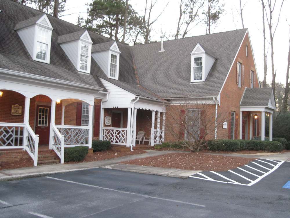 1225 Johnson Ferry Rd, Marietta, GA for lease Primary Photo- Image 1 of 4