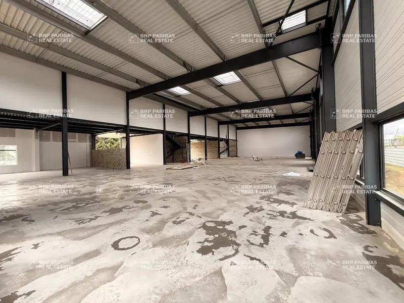 Flex in Montgeron for sale Interior Photo- Image 1 of 7