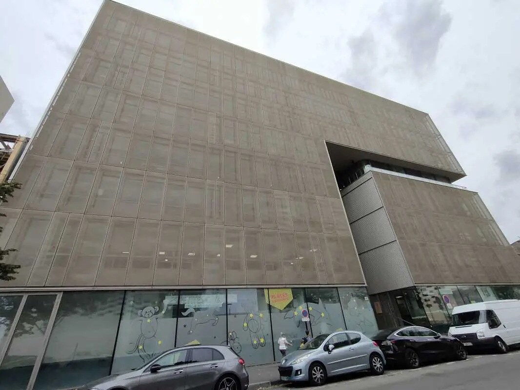 Office in Bordeaux for lease Building Photo- Image 1 of 9