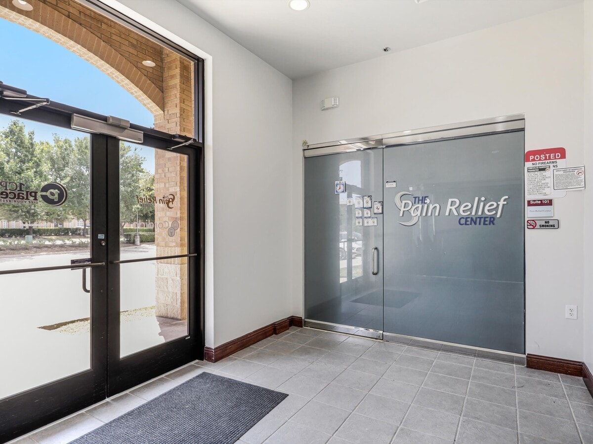 7709 San Jacinto Pl, Plano, TX 75024 - Unité 101 & 106 - - Photo intérieure - Image 1 of 32