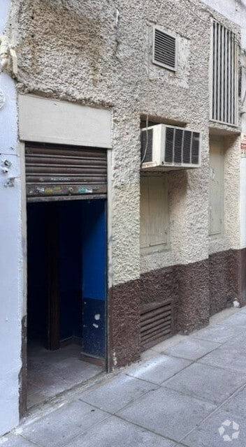 Madrid, MAD 28036 - - - Photo intérieure - Image 1 of 7