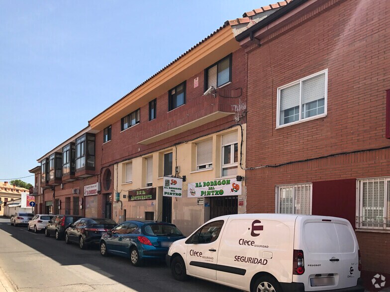 Calle Alalpardo, 4, Fuente el Saz de Jarama, Madrid à vendre - Photo du bâtiment - Image 2 de 3