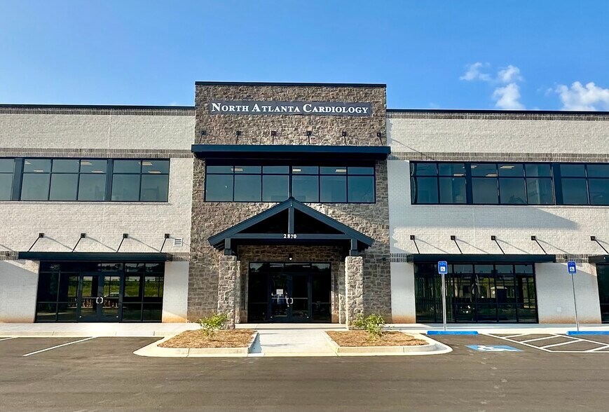 2870 Ronald Reagan, Cumming, GA à louer - Photo du bâtiment - Image 3 de 6