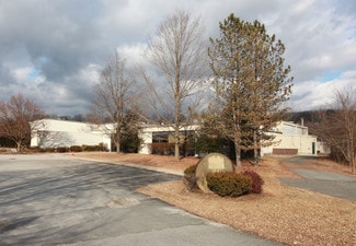 More details for 1 Mechanic St, Hoosick Falls, NY - Industrial for Sale