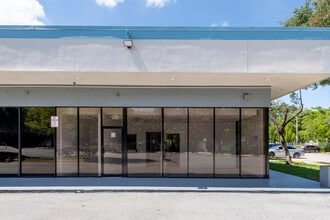3801 N University Dr, Sunrise, FL à louer Photo intérieure- Image 2 de 9