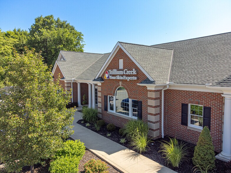 2875 Center Rd, Brunswick, OH à louer - Photo du bâtiment - Image 3 de 8