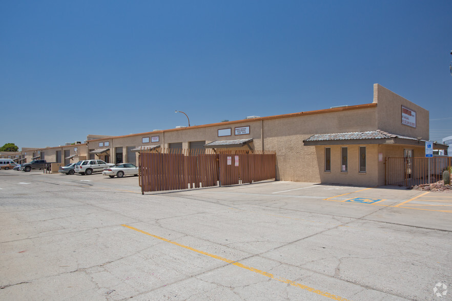 1217 W Hatcher Rd, Phoenix, AZ for lease - Primary Photo - Image 1 of 7