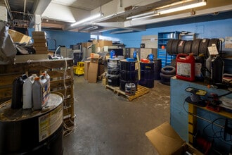 14600 Ambaum Blvd SW, Burien, WA for lease Interior Photo- Image 2 of 21