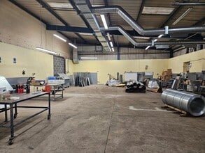 5 Crompton Rd, Glenrothes for lease Interior Photo- Image 2 of 5