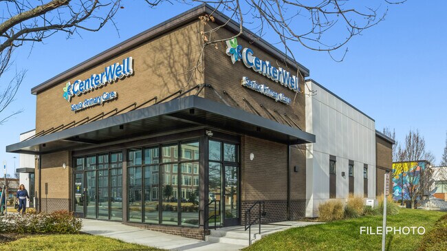 Plus de détails pour 5620 E Bannister Rd, Kansas City, MO - Commerce de détail à vendre