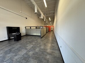 525-785 W Craig Rd, North Las Vegas, NV for lease Interior Photo- Image 1 of 4