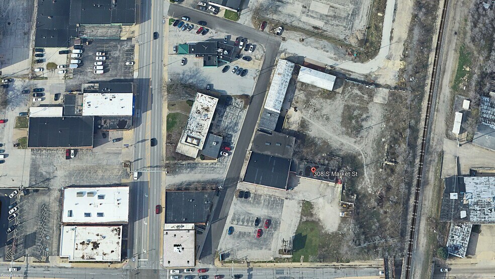 308 S Market St, Champaign, IL à vendre - Photo du bâtiment - Image 3 de 4