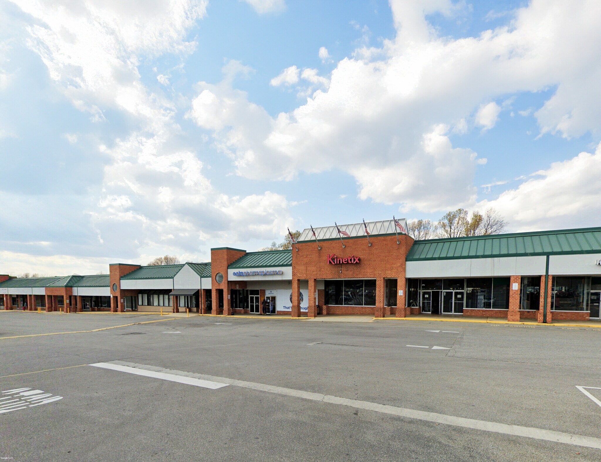 6015 Fort Ave, Lynchburg, VA for lease Building Photo- Image 1 of 3