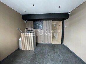 Commerce de détail dans Meaux à louer Photo intérieure- Image 2 de 5