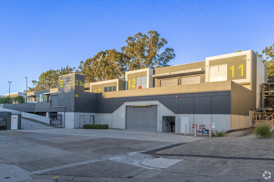 23A Mars Rd, Lane Cove West à louer - Photo du bâtiment - Image 2 de 5
