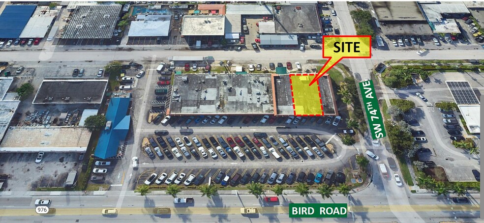 7376 SW 40th St, Miami, FL à louer - Photo du bâtiment - Image 2 de 5