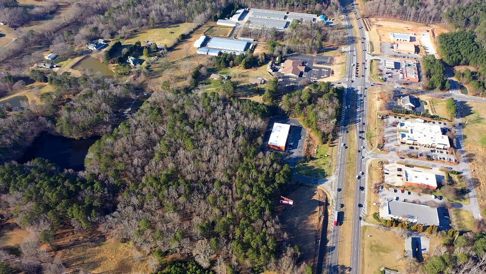 Senoia Rd, Tyrone, GA à vendre - Photo du bâtiment - Image 1 de 6