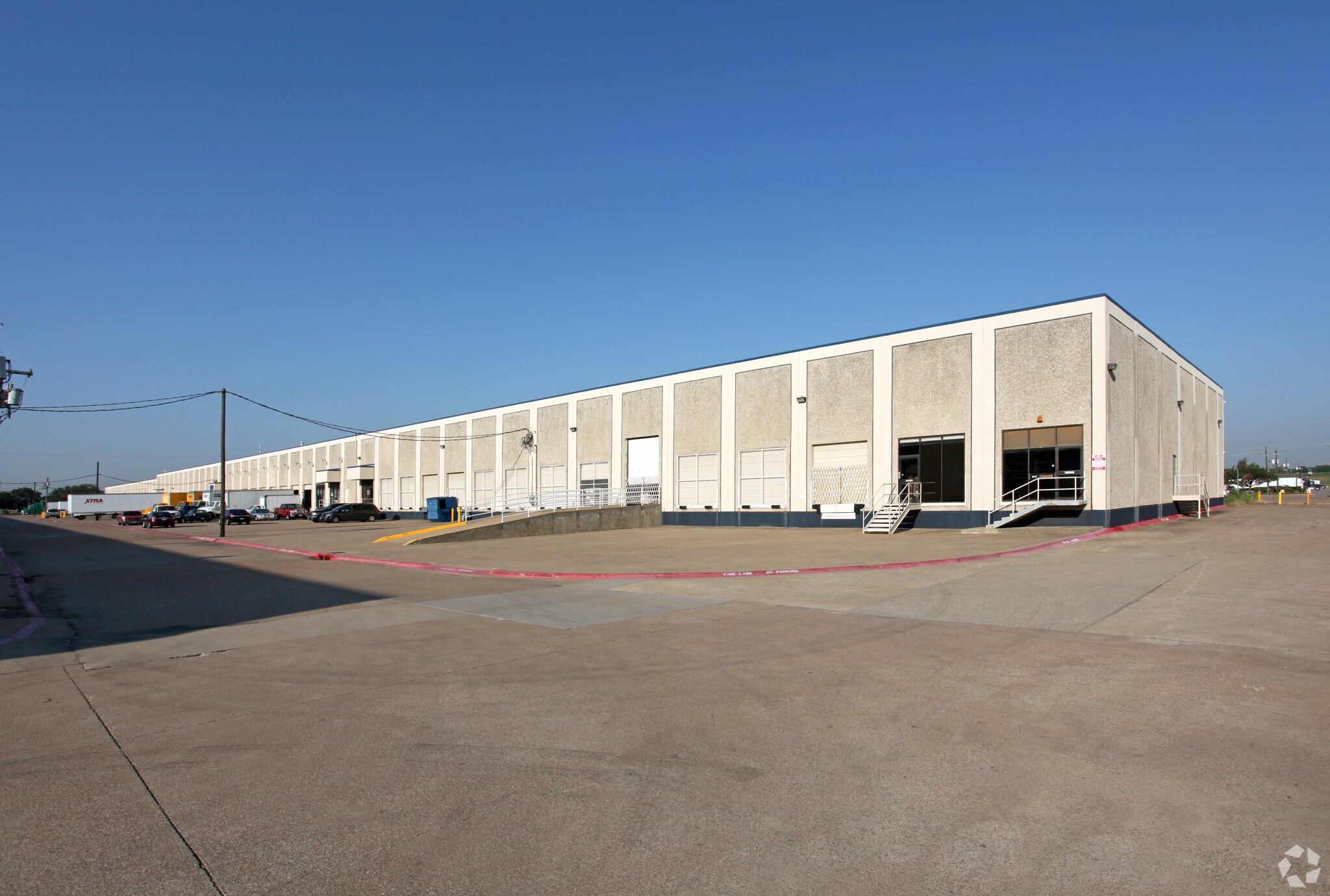 4747 Leston St, Dallas, TX for lease Primary Photo- Image 1 of 4