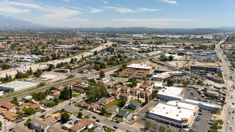 3128 Mountain View Rd, El Monte, CA à vendre - Aérien - Image 2 de 11