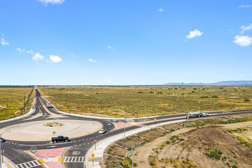 Hwy 119 & 43, Bakersfield, CA à vendre - Photo du bâtiment - Image 3 de 14