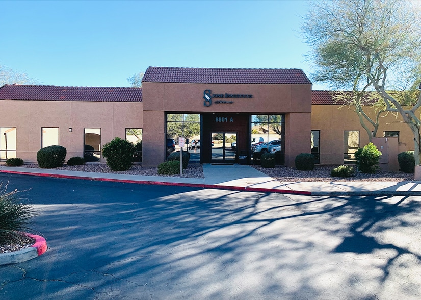 8801 W Union Hills Dr, Peoria, AZ for lease - Building Photo - Image 2 of 10