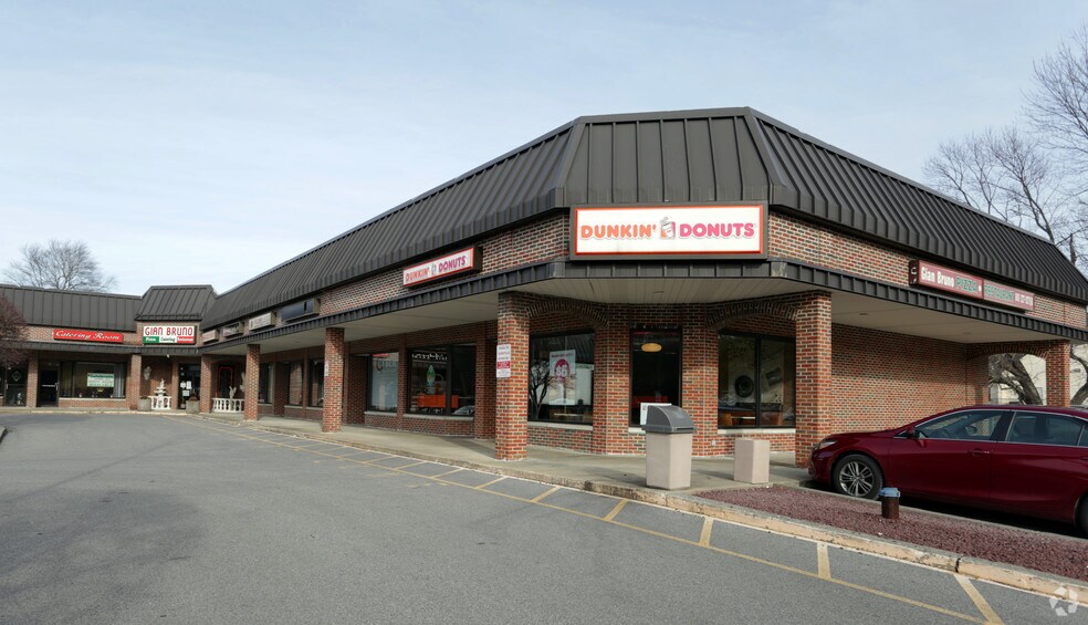 2593 Route 52, East Fishkill, NY à louer - Photo du bâtiment - Image 2 de 2